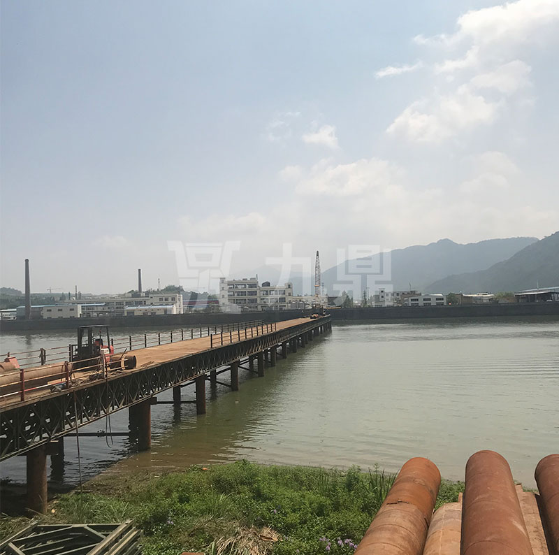 貝雷橋 貝雷橋